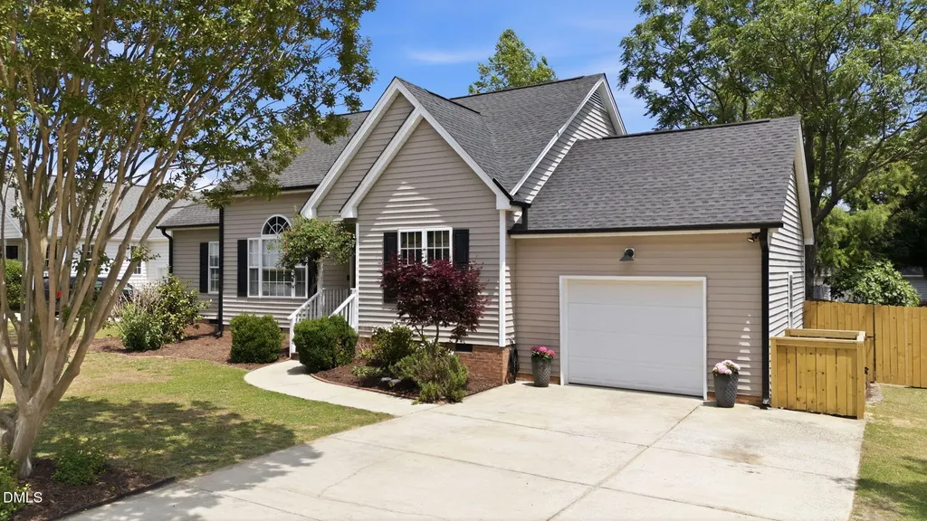 309 Springside Drive Holly Springs NC 27540