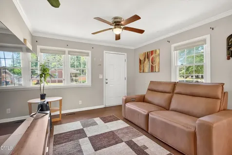 407 E Pearsall Street Dunn NC 28334