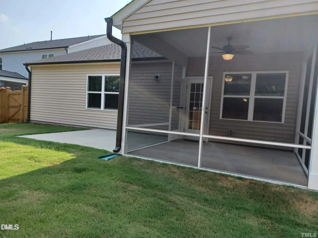 2131 Fox Chapel Place Fuquay Varina NC 27526