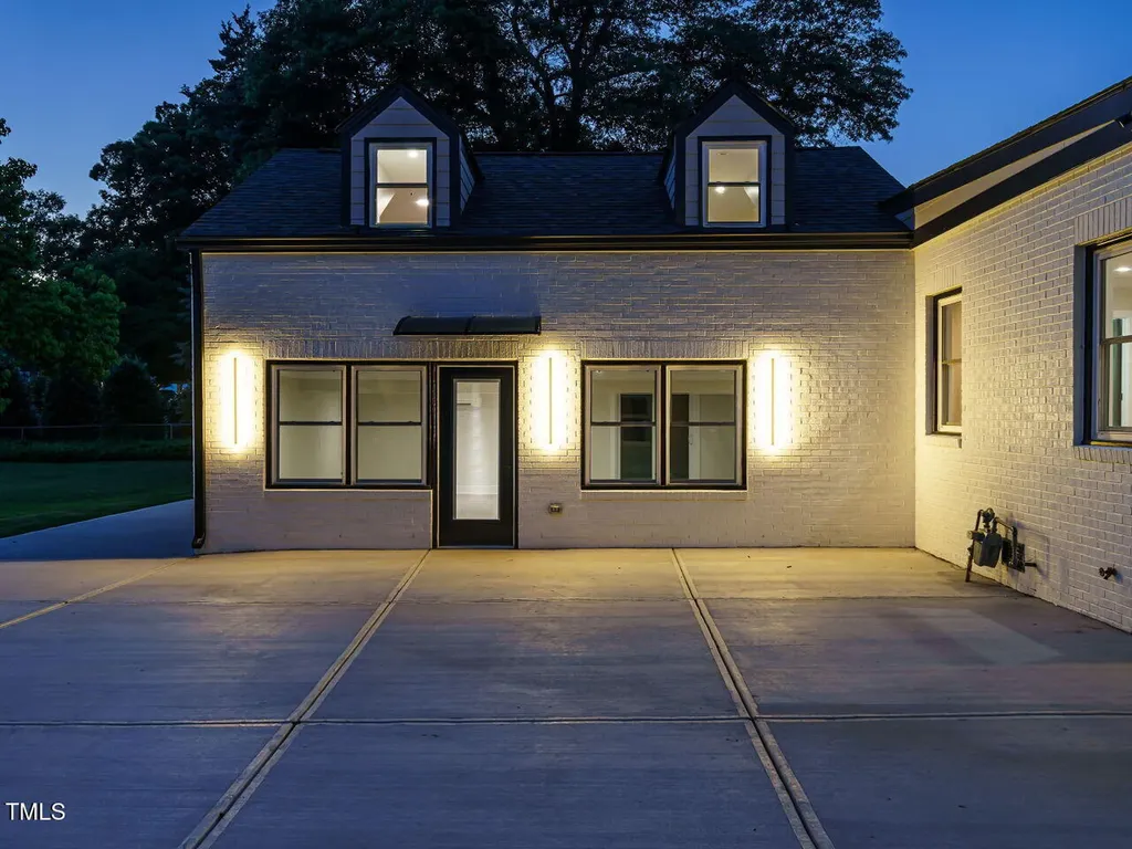 316 Barbour Street Clayton NC 27520