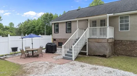 7229 Pecan Tree Street Willow Springs NC 27592