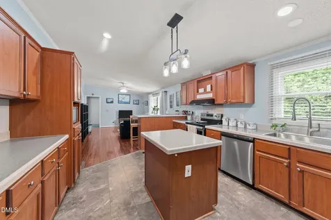 7229 Pecan Tree Street Willow Springs NC 27592