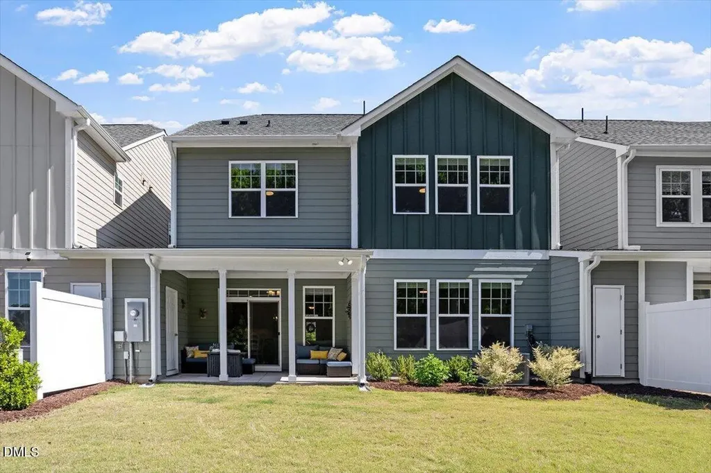 105 Novello Way Holly Springs NC 27540