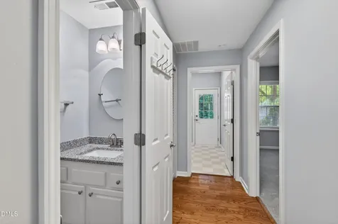 5421 Golden Arrow Lane Raleigh NC 27613