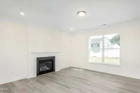 56 Flannel Court Benson NC 27504