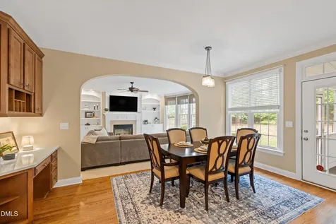 400 Allenhurst Place Cary NC 27518