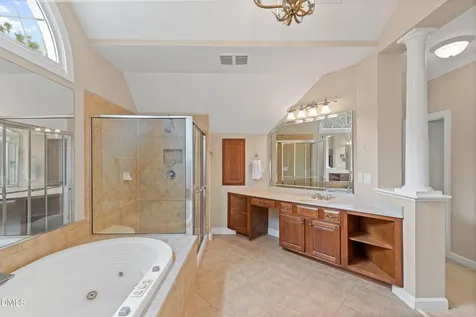 400 Allenhurst Place Cary NC 27518