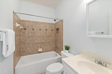 400 Allenhurst Place Cary NC 27518