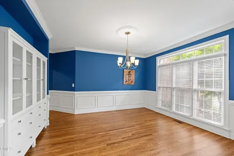 400 Allenhurst Place Cary NC 27518