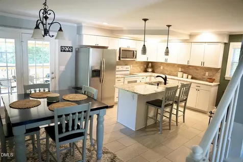 30 Vauxhall Court Youngsville NC 27596