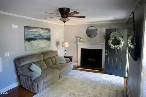 30 Vauxhall Court Youngsville NC 27596