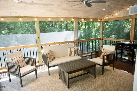 30 Vauxhall Court Youngsville NC 27596