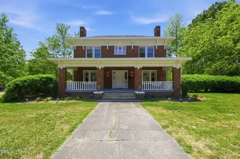 804 W Davis Street Burlington NC 27215