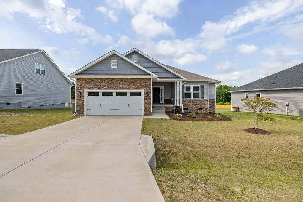 55 Bushel Basket Drive Benson NC 27504