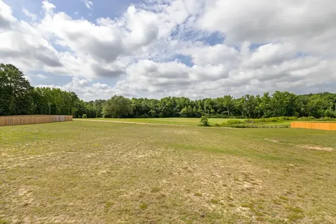 55 Bushel Basket Drive Benson NC 27504