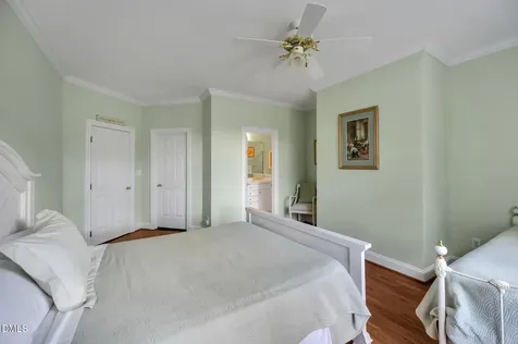 50011 Brogden Chapel Hill NC 27517