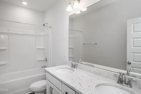 32 Quilting Drive Benson NC 27504