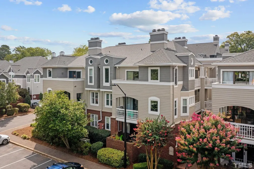 1021 Brighthurst Drive Raleigh NC 27605