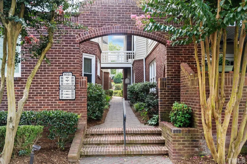 1021 Brighthurst Drive Raleigh NC 27605
