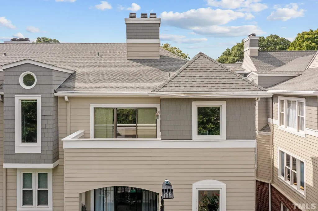 1021 Brighthurst Drive Raleigh NC 27605