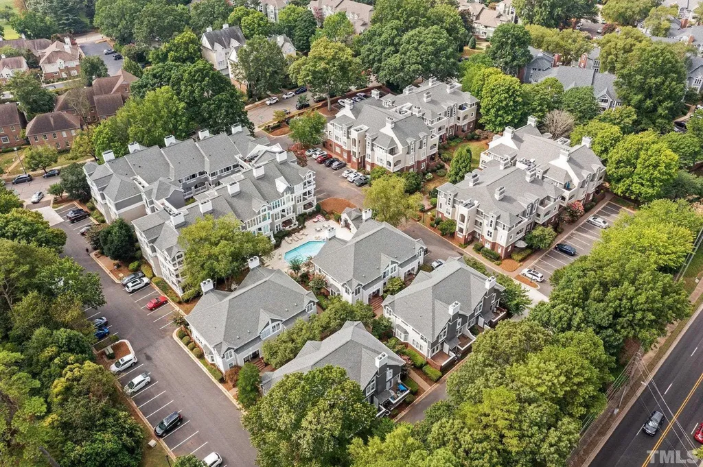 1021 Brighthurst Drive Raleigh NC 27605