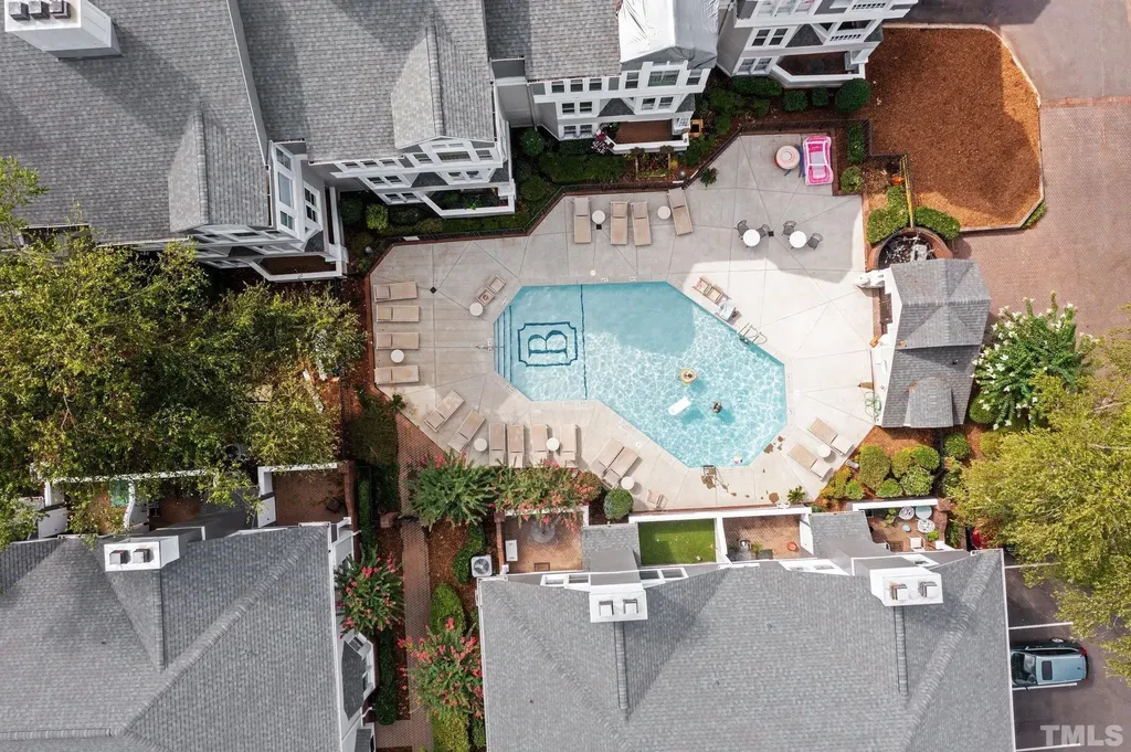 1021 Brighthurst Drive Raleigh NC 27605