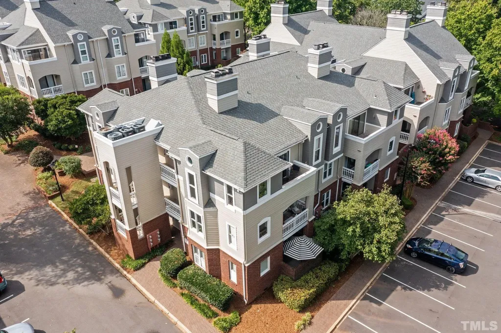 1021 Brighthurst Drive Raleigh NC 27605