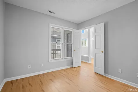 1021 Brighthurst Drive Raleigh NC 27605