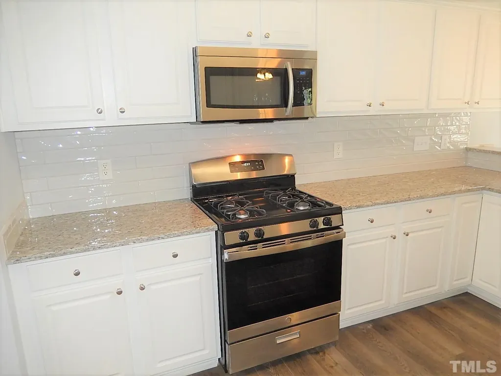 304 Millicent Way Morrisville NC 27560