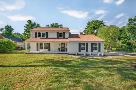 2003 Edgewood Avenue Burlington NC 27215