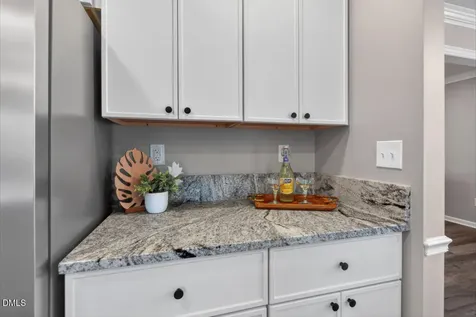 2003 Edgewood Avenue Burlington NC 27215