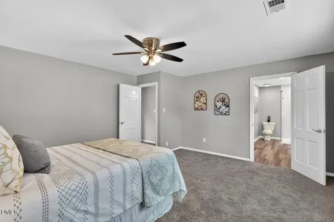 2003 Edgewood Avenue Burlington NC 27215