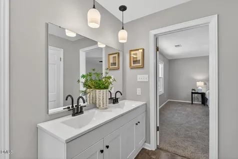 2003 Edgewood Avenue Burlington NC 27215