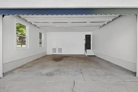 2003 Edgewood Avenue Burlington NC 27215