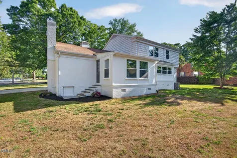 2003 Edgewood Avenue Burlington NC 27215