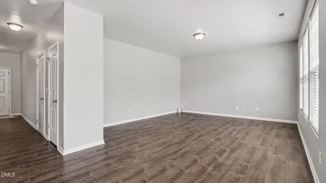 518 Macgregor Drive Burlington NC 27217