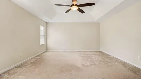 518 Macgregor Drive Burlington NC 27217