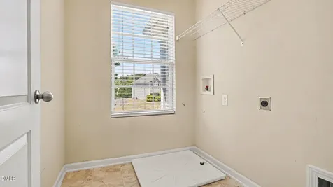 518 Macgregor Drive Burlington NC 27217