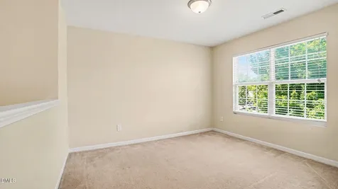 518 Macgregor Drive Burlington NC 27217