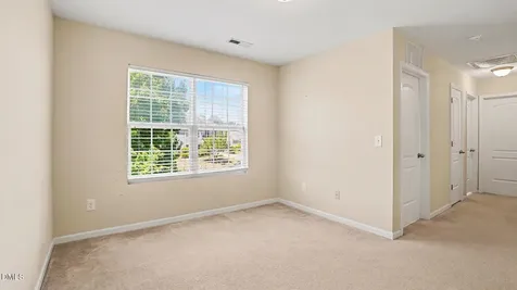 518 Macgregor Drive Burlington NC 27217