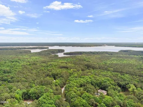 298 Forest Lane Pittsboro NC 27312