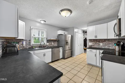 79 Cliffdale Court Cameron NC 28326