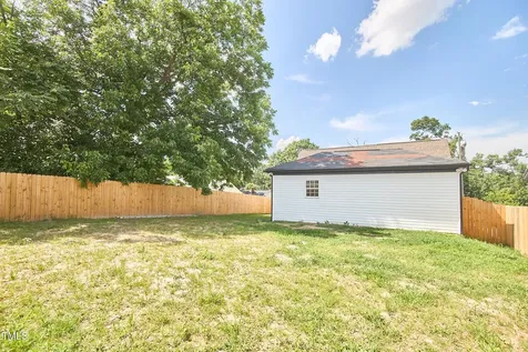 808 Eva Street Durham NC 27701