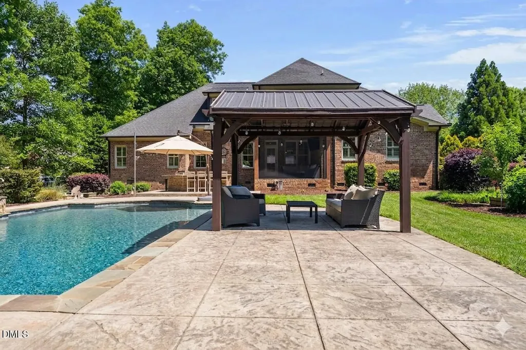 5208 Blakenbran Trail Fuquay Varina NC 27526
