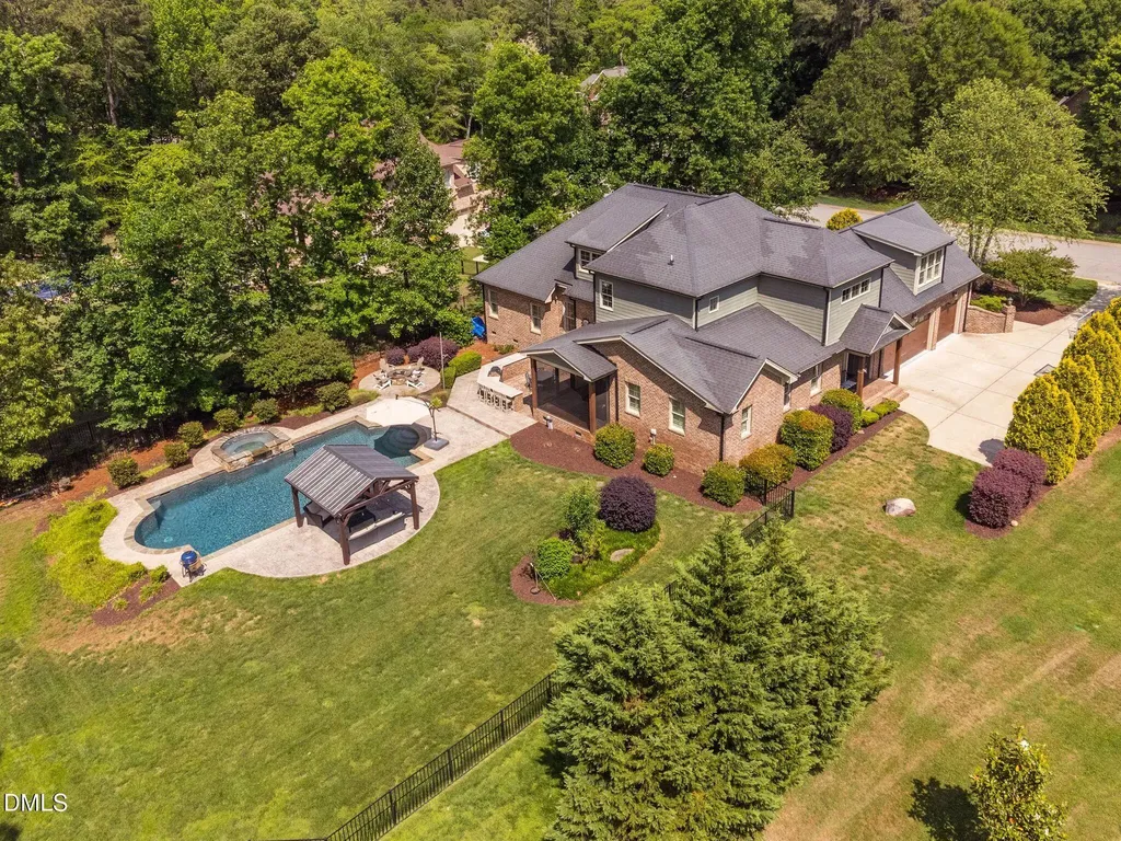 5208 Blakenbran Trail Fuquay Varina NC 27526
