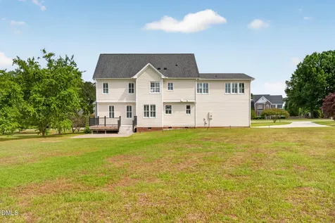 109 Lockfield Drive Clayton NC 27520