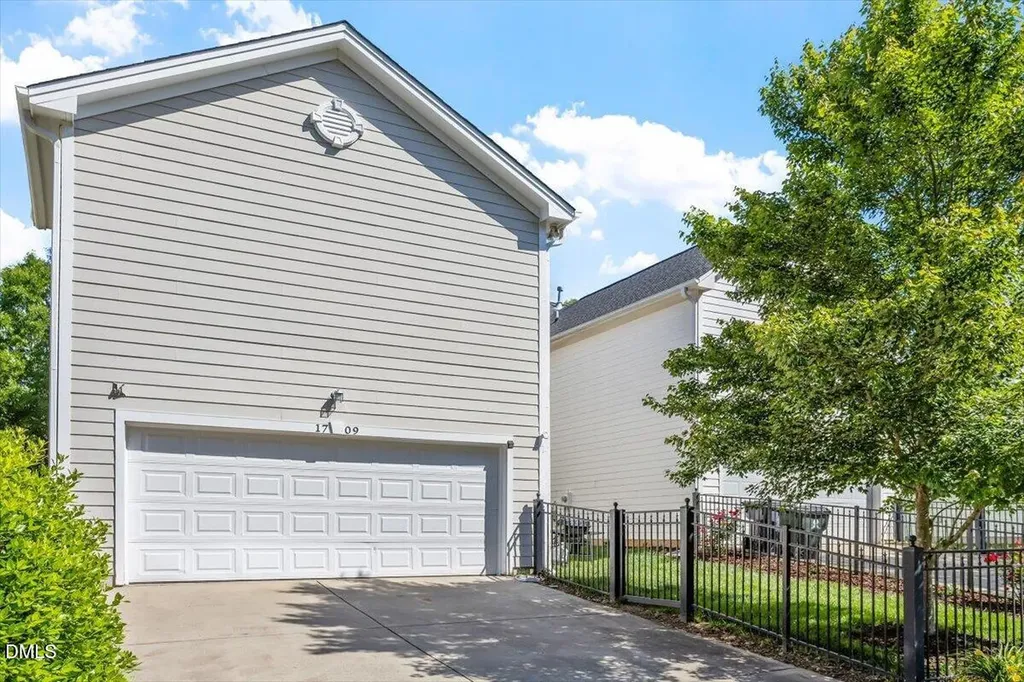 1709 Legendary Lane Morrisville NC 27560