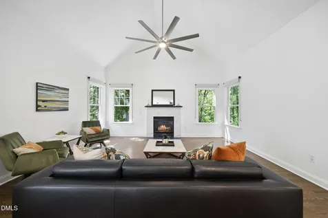 401 Vatersay Drive Apex NC 27502