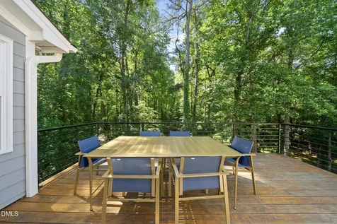 401 Vatersay Drive Apex NC 27502