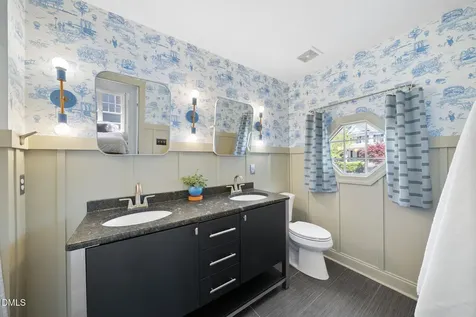 401 Vatersay Drive Apex NC 27502